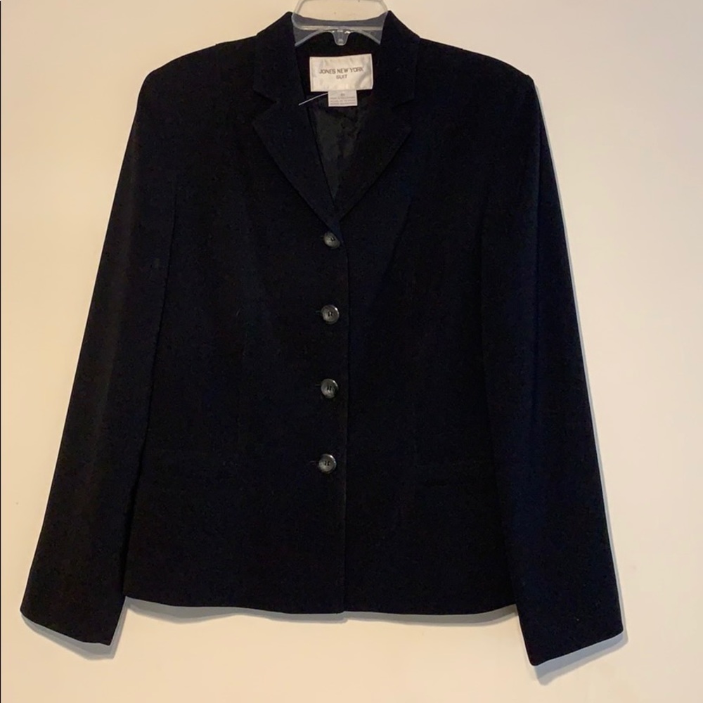 JONES NEW YORK SUIT